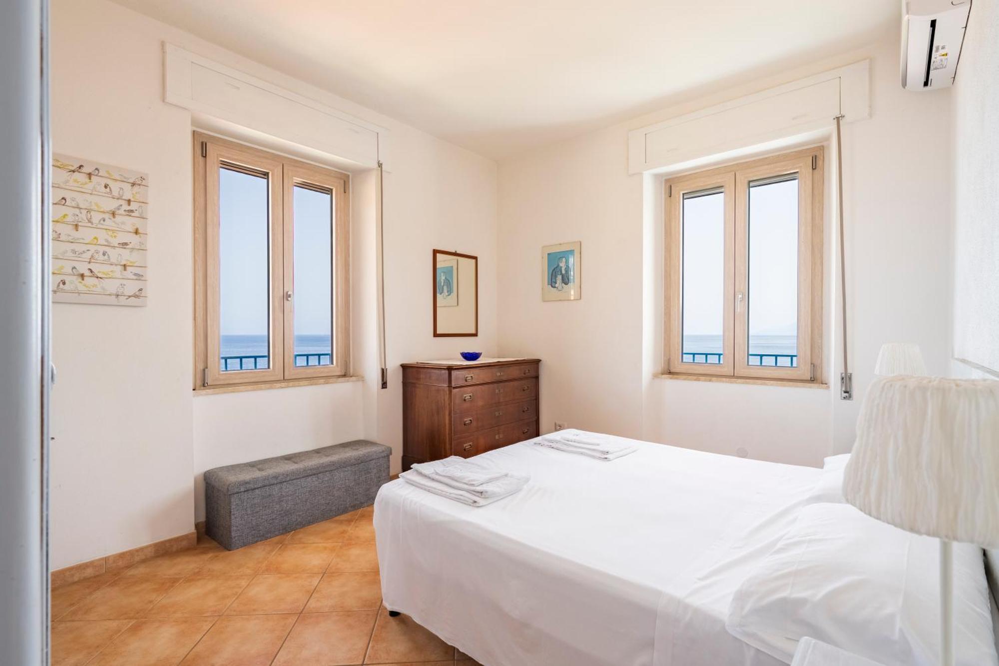 Seaview House Cala Gonone Apartment Exterior photo